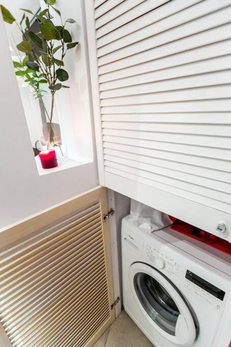 Apartament Elegant And Cozy In The Amazing Part Of Downtown Warszawa