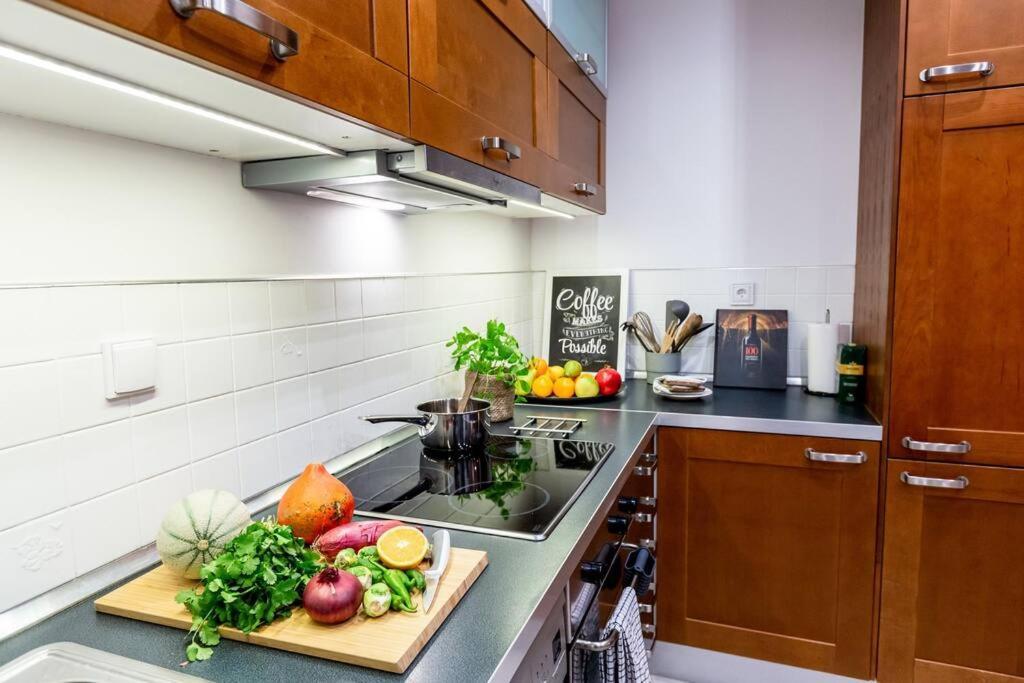 Elegant And Cozy In The Amazing Part Of Downtown Apartament